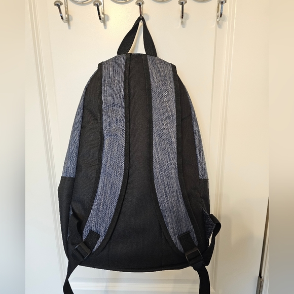 Relay Jean's Book Bag - Picture 4 of 8